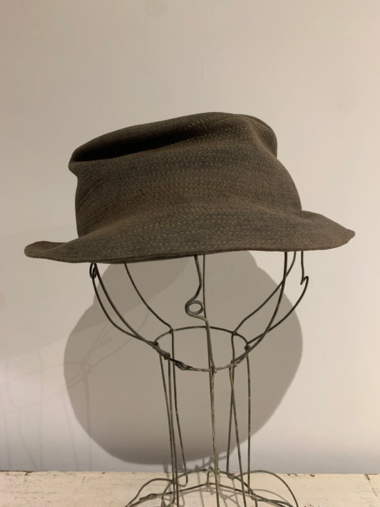 HORISAKI Foldable, moldable creased hat with stitch detail -GREY ROCK
